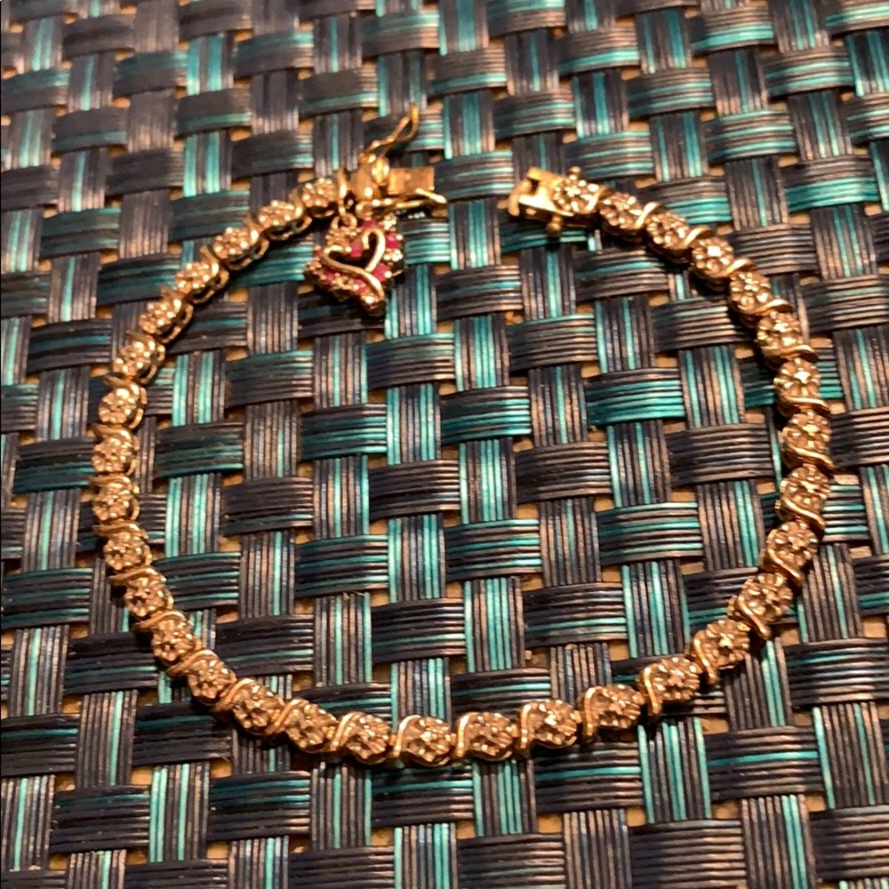 Pretty Bracelet With Diamond Chips And Ruby Heart! - image 1